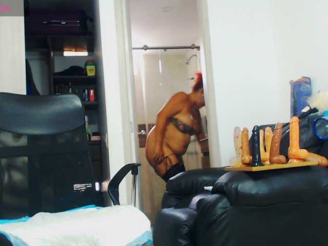 sweetgoddessbig live cam preview