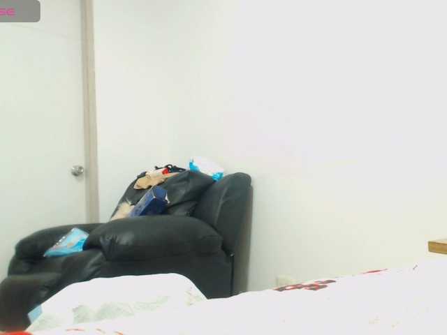 sweetgoddessbig live cam on BongaCams