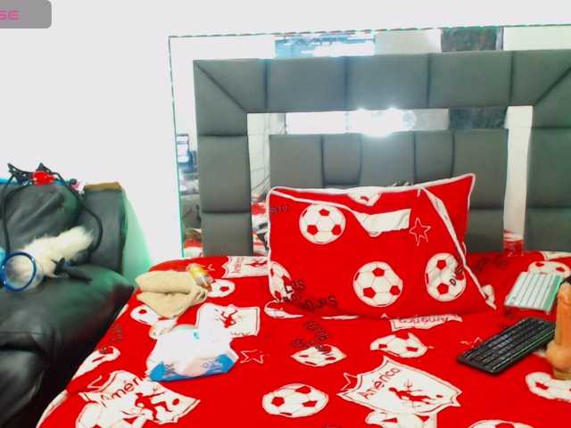 sweetgoddessbig live cam on BongaCams