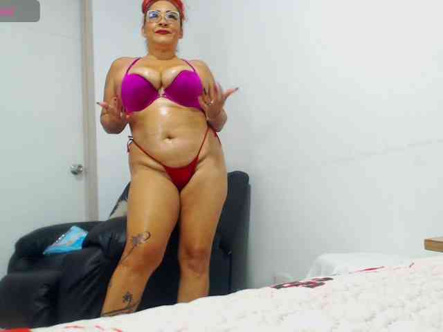 sweetgoddessbig Live Webcam on BongaCams