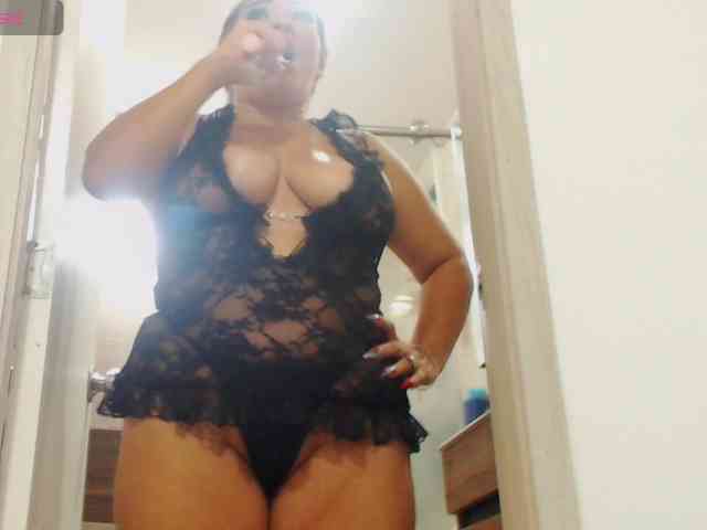 sweetgoddessbig webcam