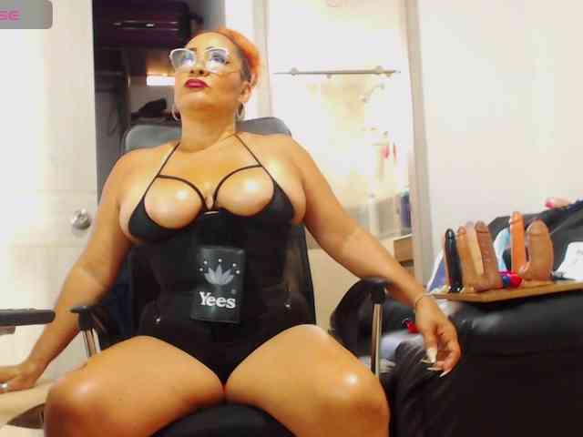 sweetgoddessbig webcam