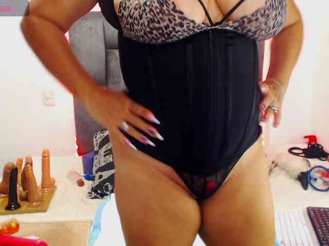 sweetgoddessbig webcam