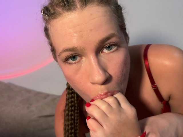 muIatkaa live cam on BongaCams