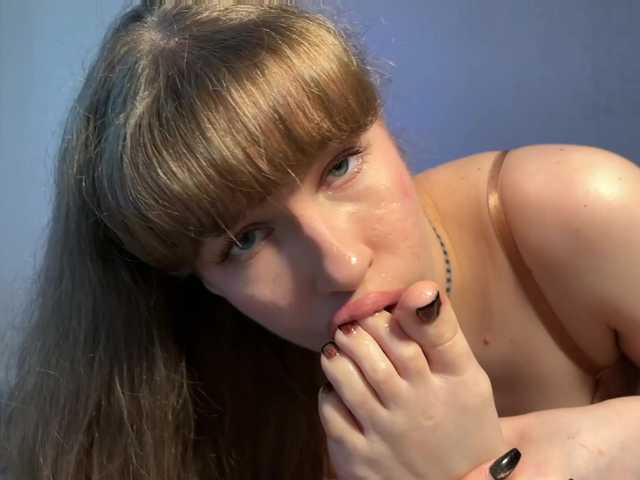 muIatkaa live cam on BongaCams