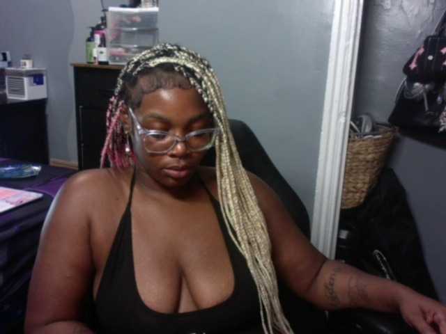 Richoffeka on Bongacams