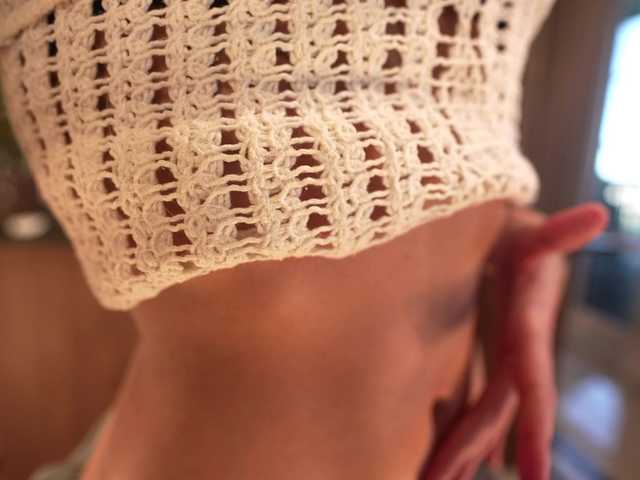 baby-maksin live cam on BongaCams