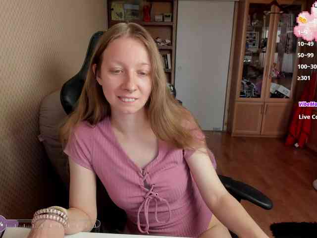 cuteMila webcam