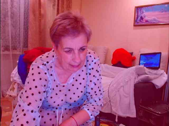 Victoria5643 webcam