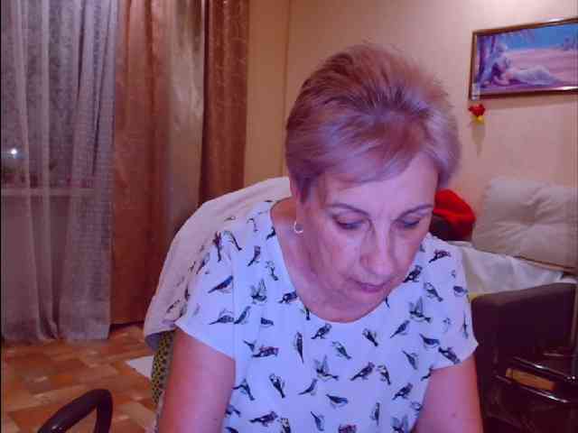 Victoria5643 webcam