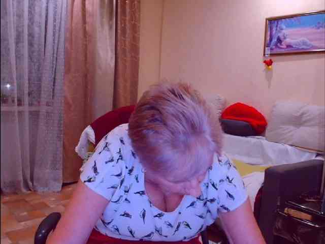 Victoria5643 webcam