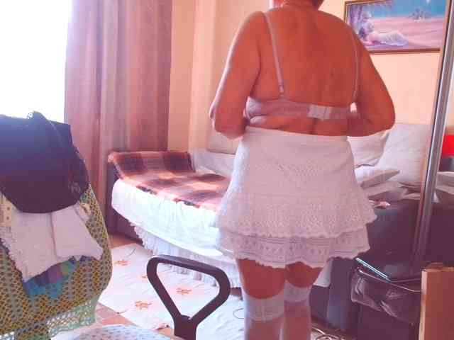 Victoria5643 webcam