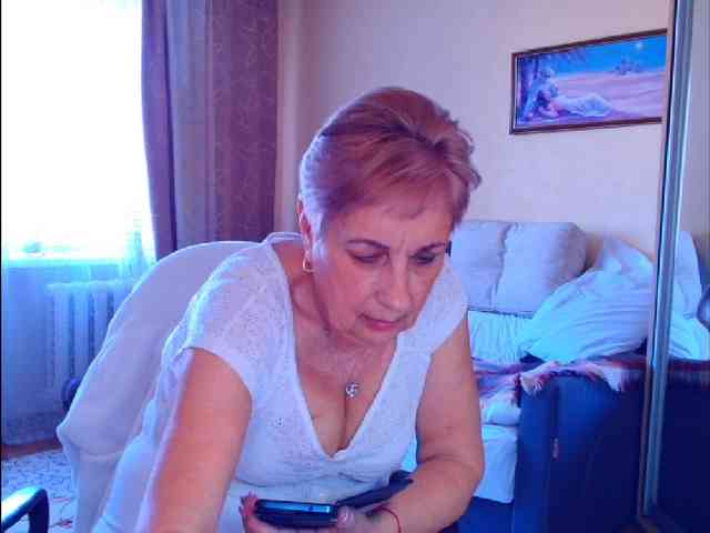 Victoria5643 webcam