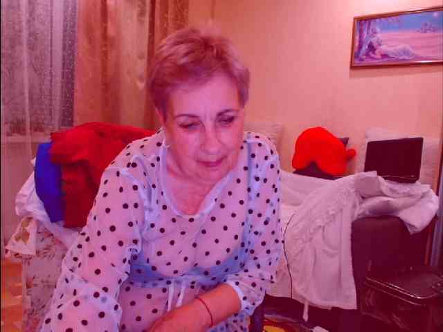 Victoria5643 webcam