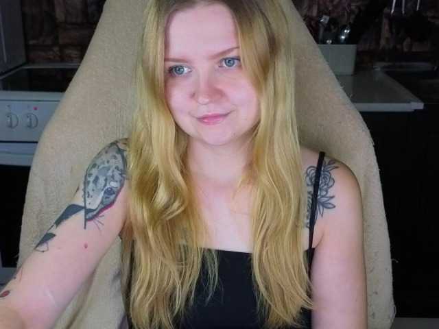 AnitaVine live cam on BongaCams