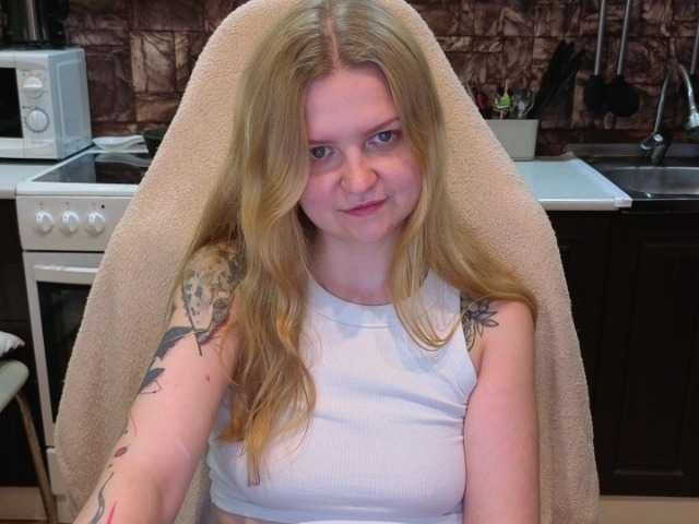AnitaVine live cam on BongaCams