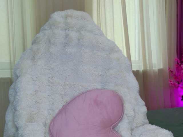 Xazaleea live cam