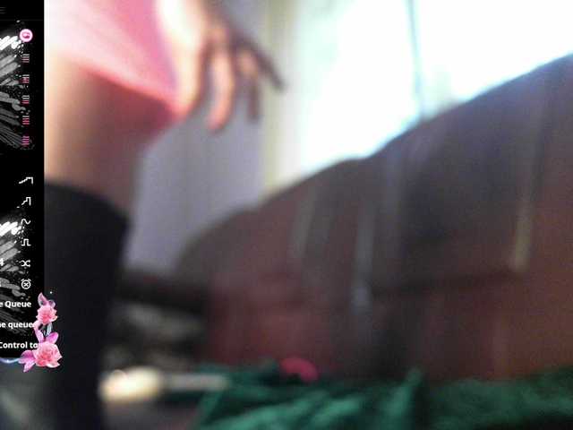 LiLR3beca's BongaCams show and profile