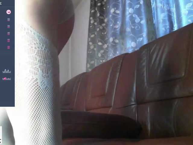 LiLR3beca, live now on BongaCams