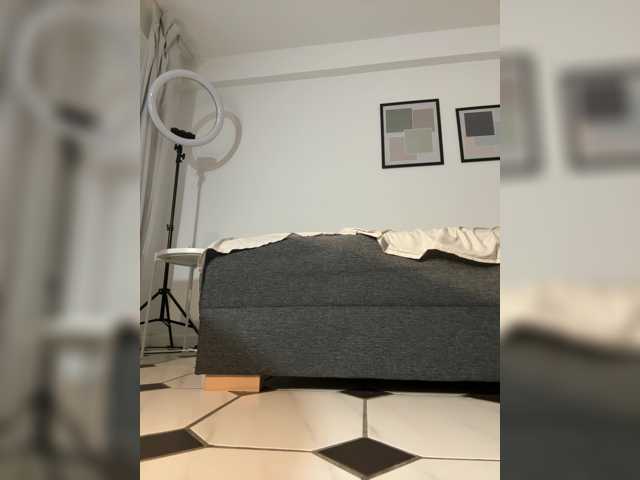 VladaMais live cam on BongaCams