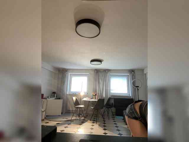VladaMais webcam