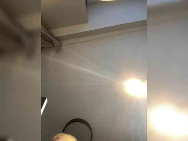VladaMais webcam