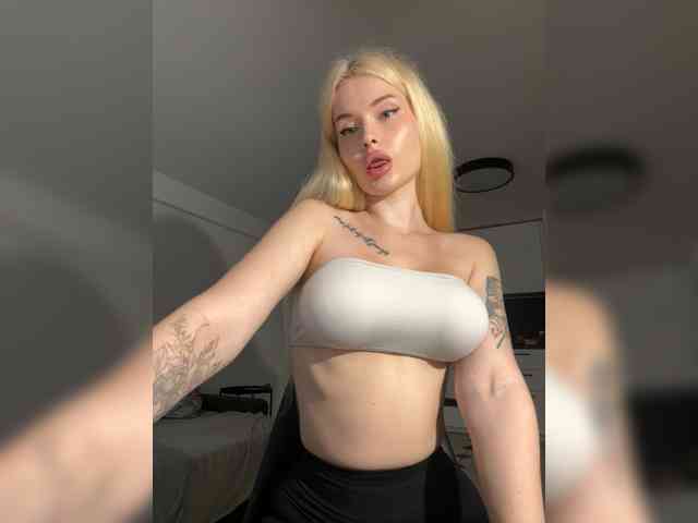VladaMais webcam