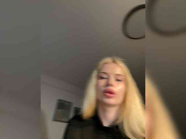 VladaMais webcam