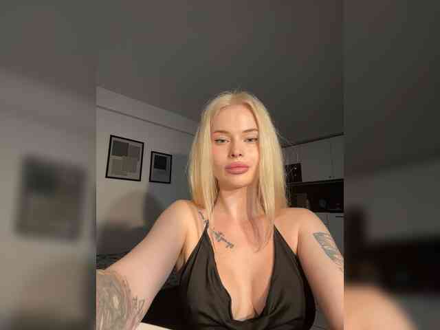 VladaMais webcam