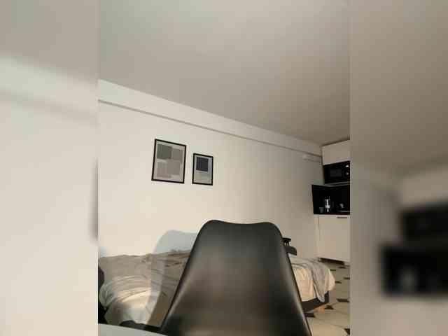VladaMais webcam