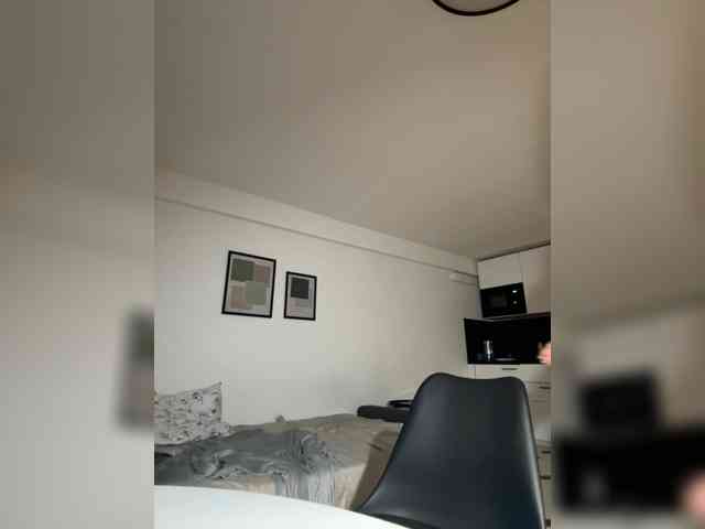 VladaMais webcam