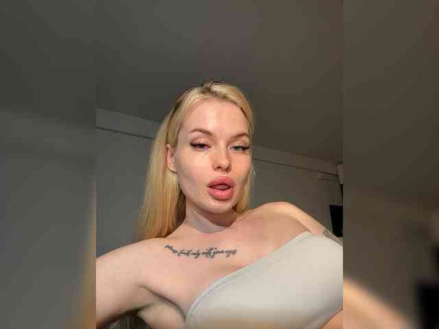 VladaMais webcam