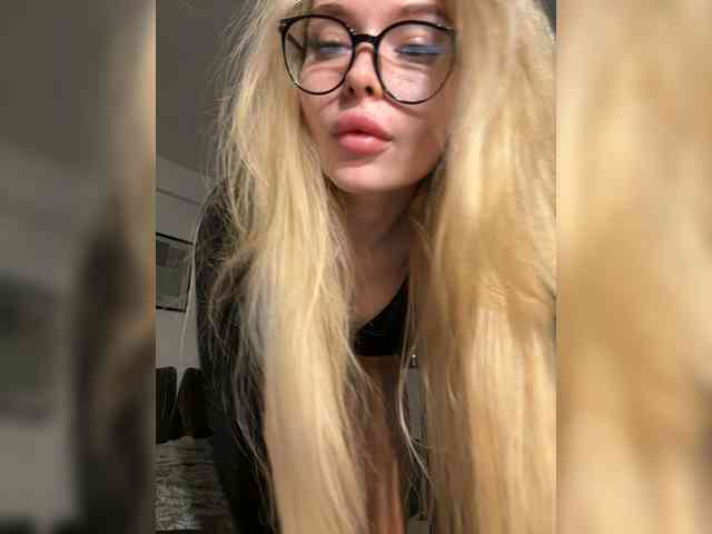 VladaMais webcam