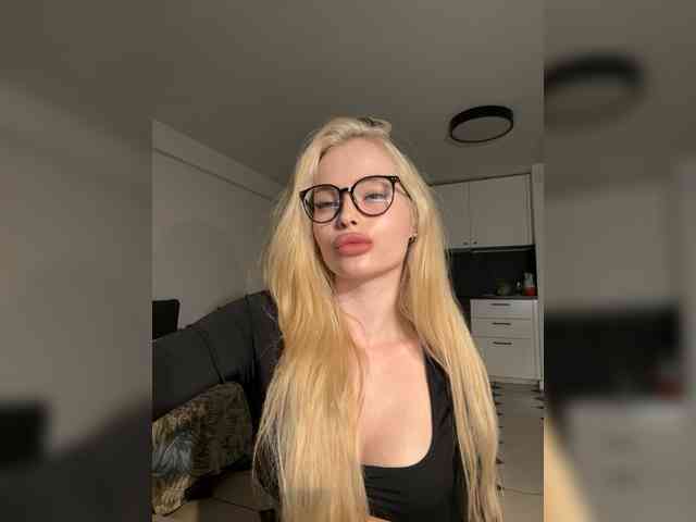 VladaMais webcam