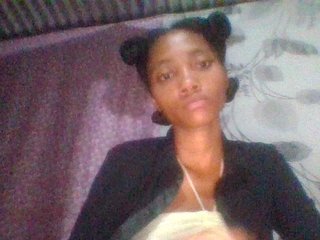 Monicaxa's Live Webcam