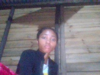 Monicaxa's Live Webcam