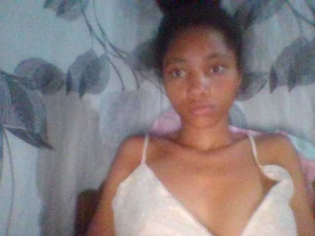 Monicaxa live cam on BongaCams