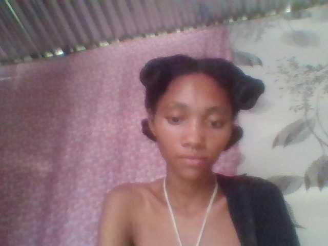 Monicaxa live cam on BongaCams