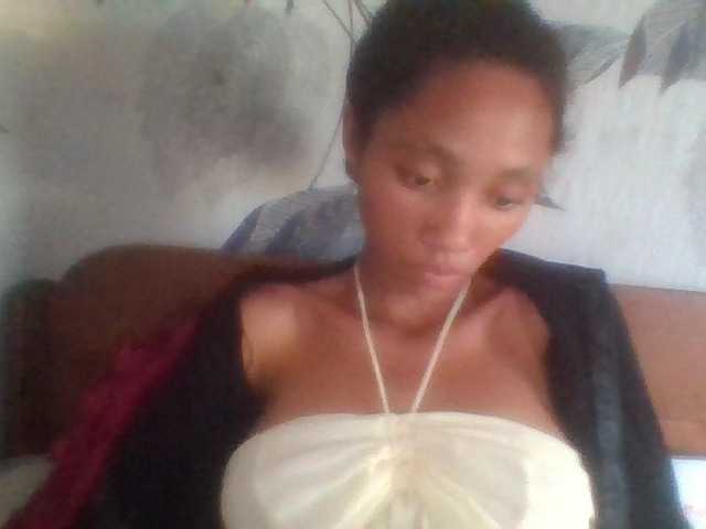 Monicaxa live cam on BongaCams