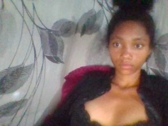 Monicaxa live cam on BongaCams