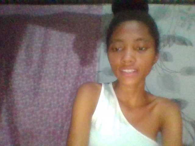 Monicaxa live cam on BongaCams