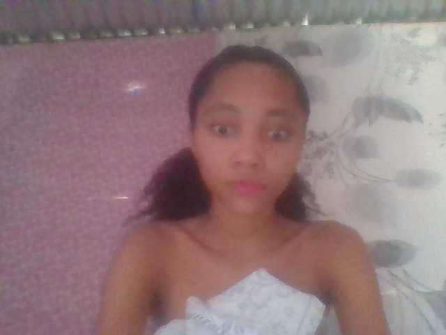 Monicaxa live cam on BongaCams
