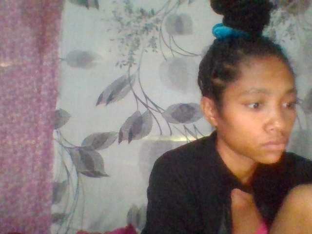 Monicaxa live cam on BongaCams