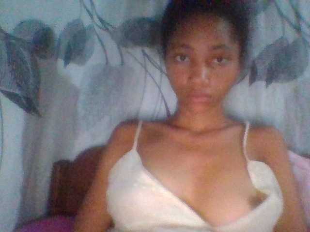 Monicaxa live cam on BongaCams