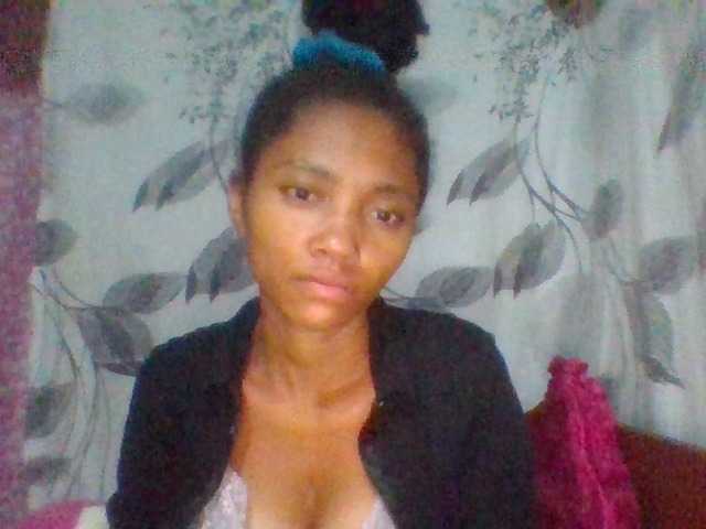 Monicaxa live cam on BongaCams