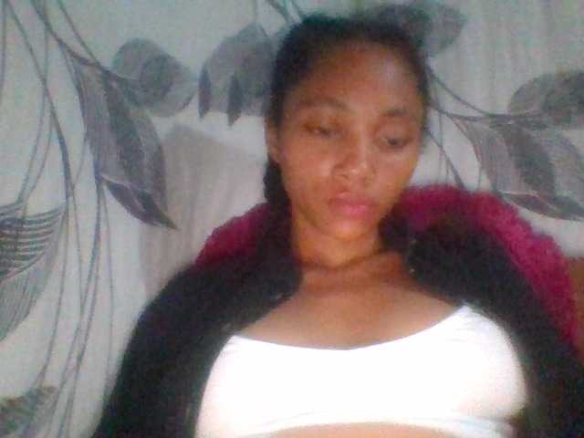 Monicaxa live cam on BongaCams