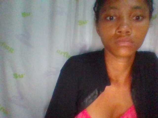 Monicaxa live cam on BongaCams
