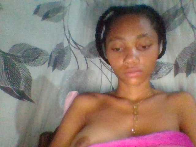 Monicaxa live cam on BongaCams