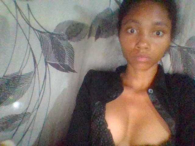Monicaxa live cam on BongaCams