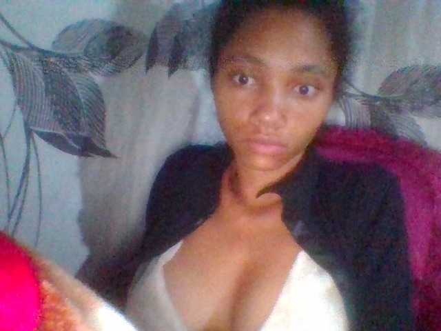 Monicaxa live cam on BongaCams